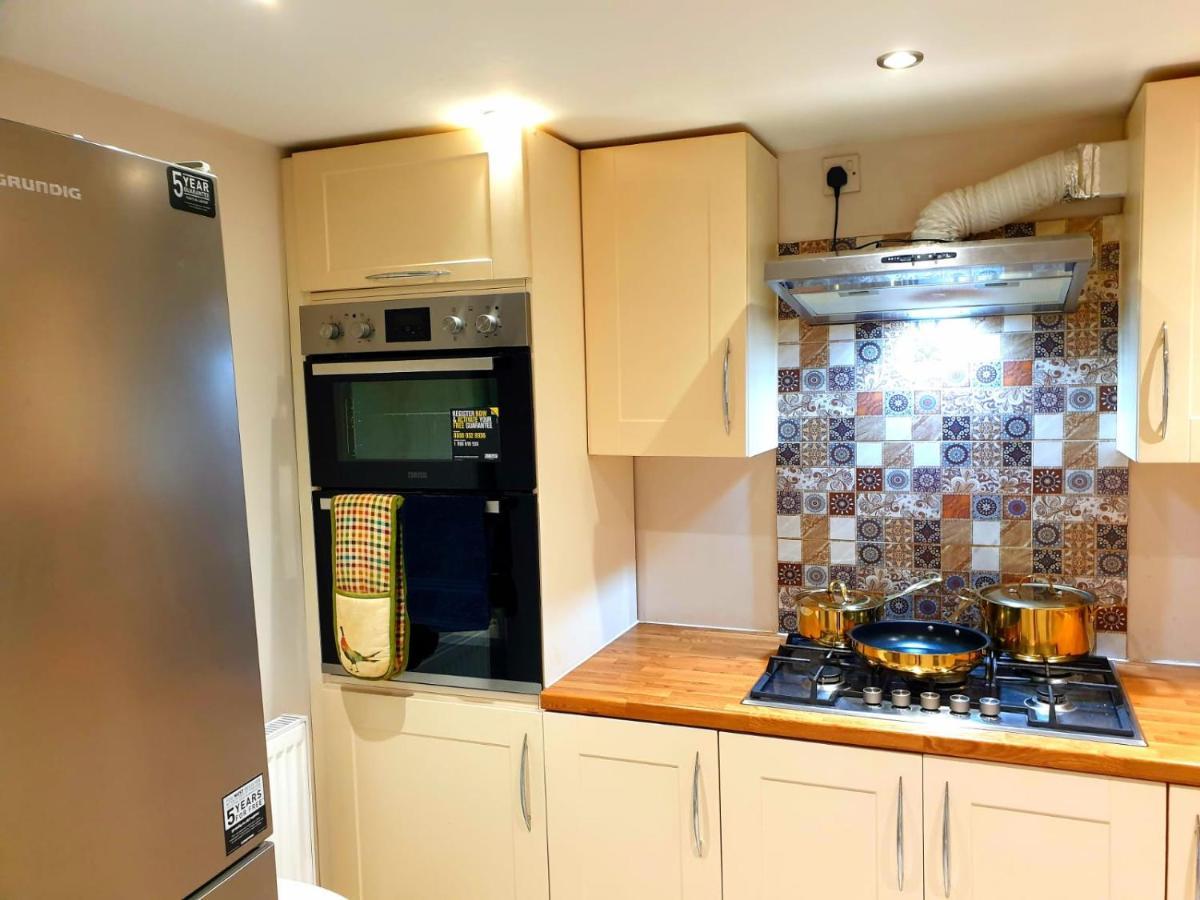 Elegant 2 Bed Apartment In Manchester Buitenkant foto