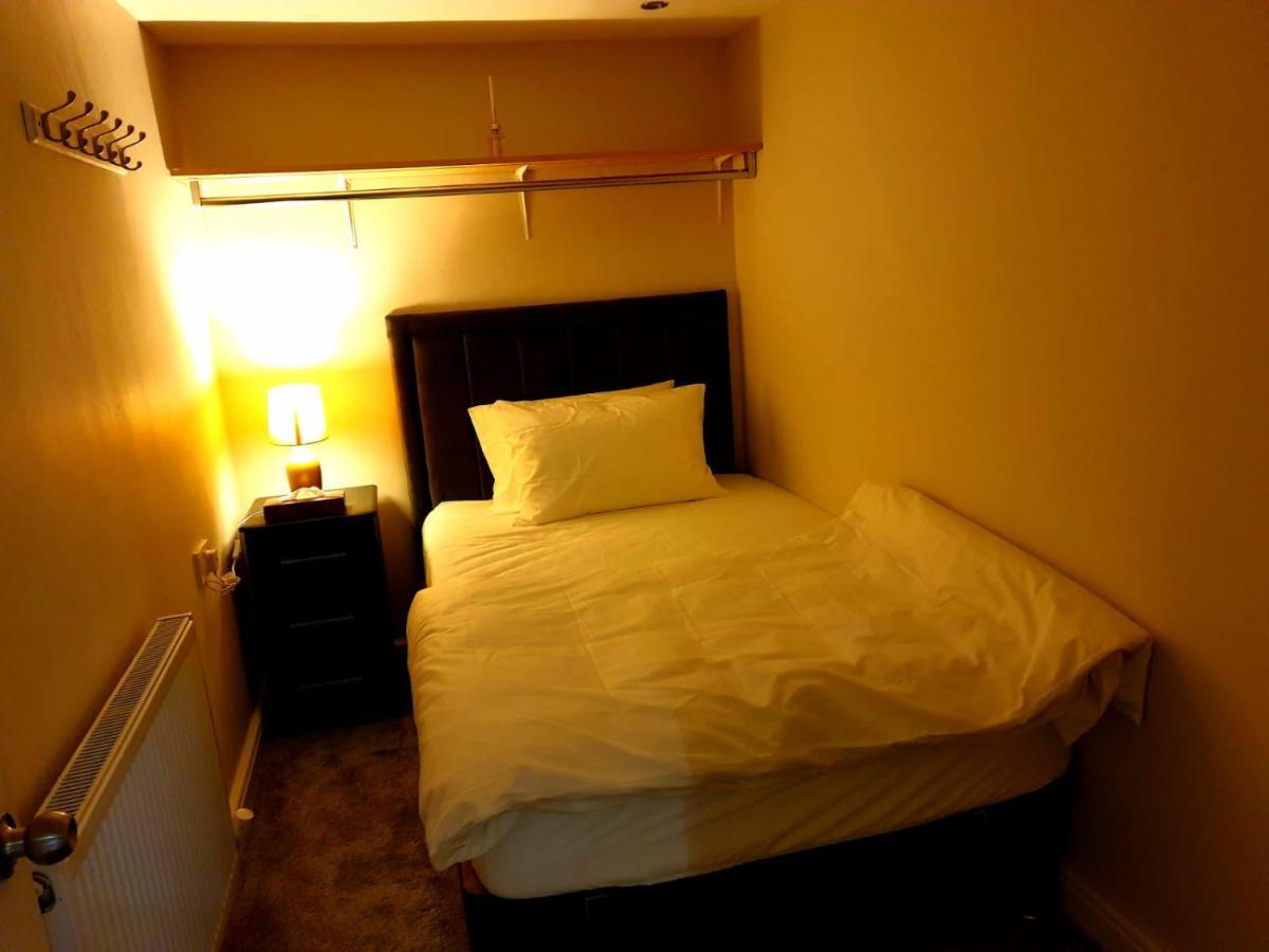 Elegant 2 Bed Apartment In Manchester Buitenkant foto